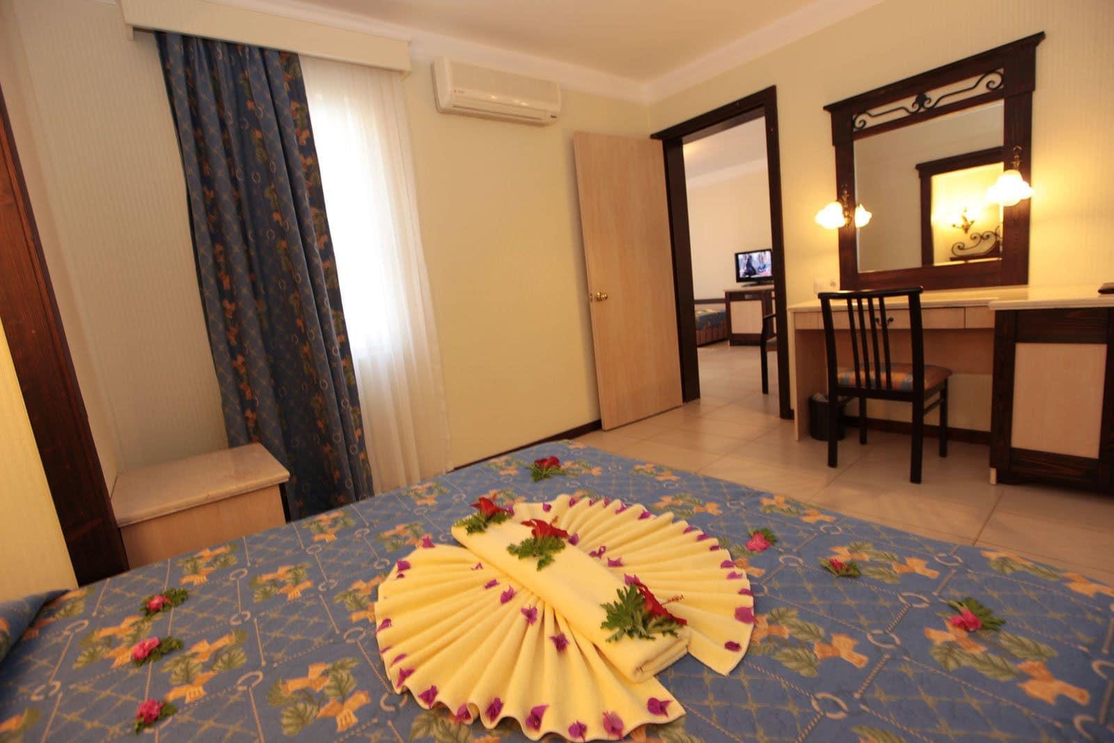 Club Yali Hotels & Resort Гумульдур Экстерьер фото