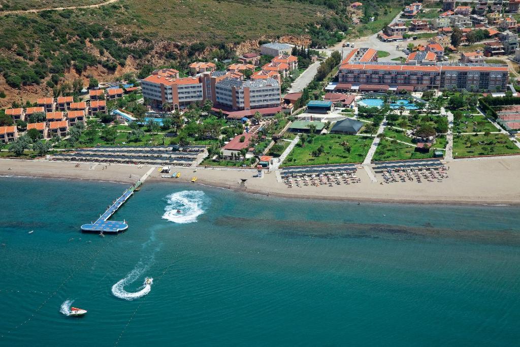 Club Yali Hotels & Resort Гумульдур Экстерьер фото